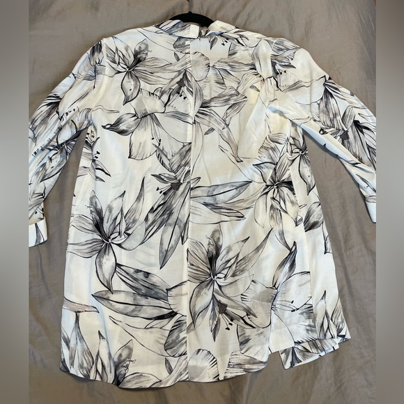 Dynamite Blazer - xs never worn - Picture 2 of 2